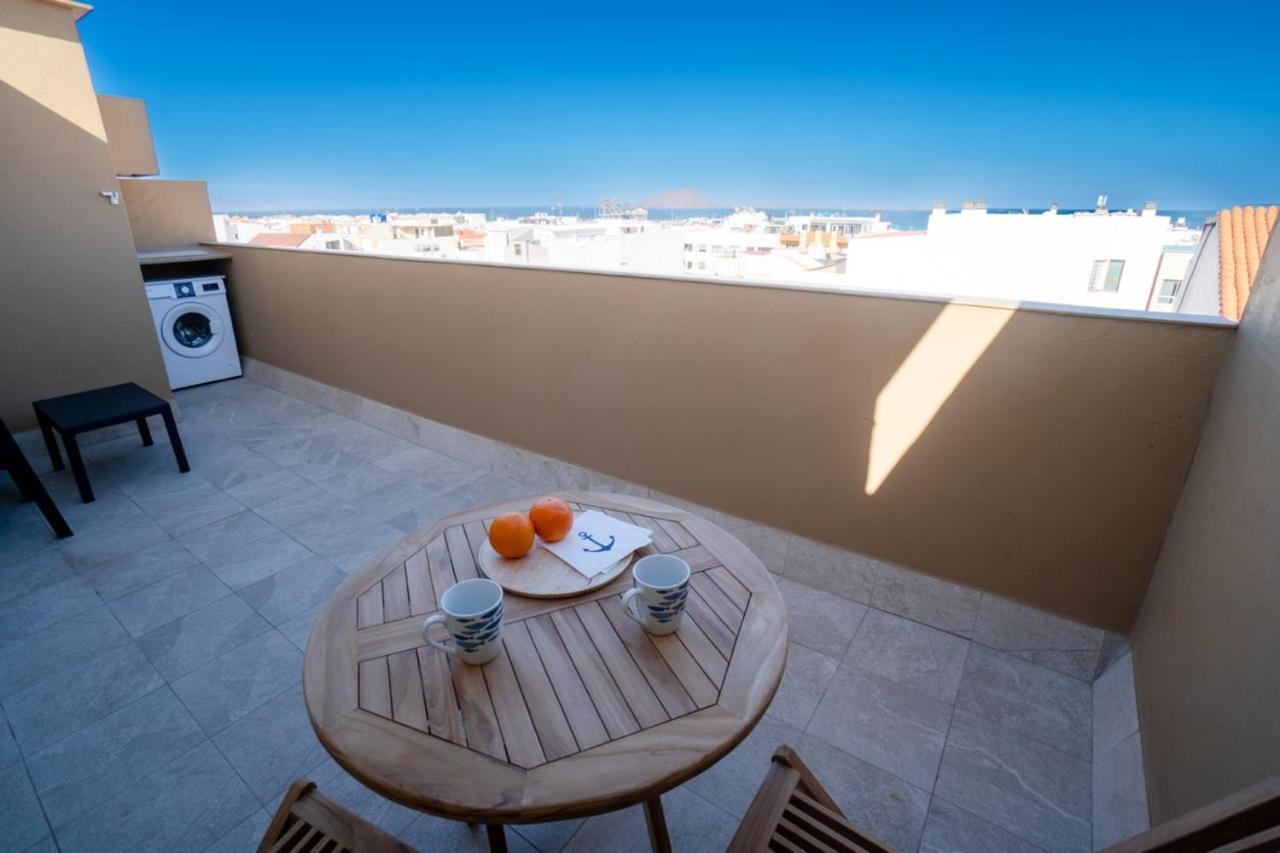 Precioso ático con vistas al mar Apartamento Corralejo Exterior foto