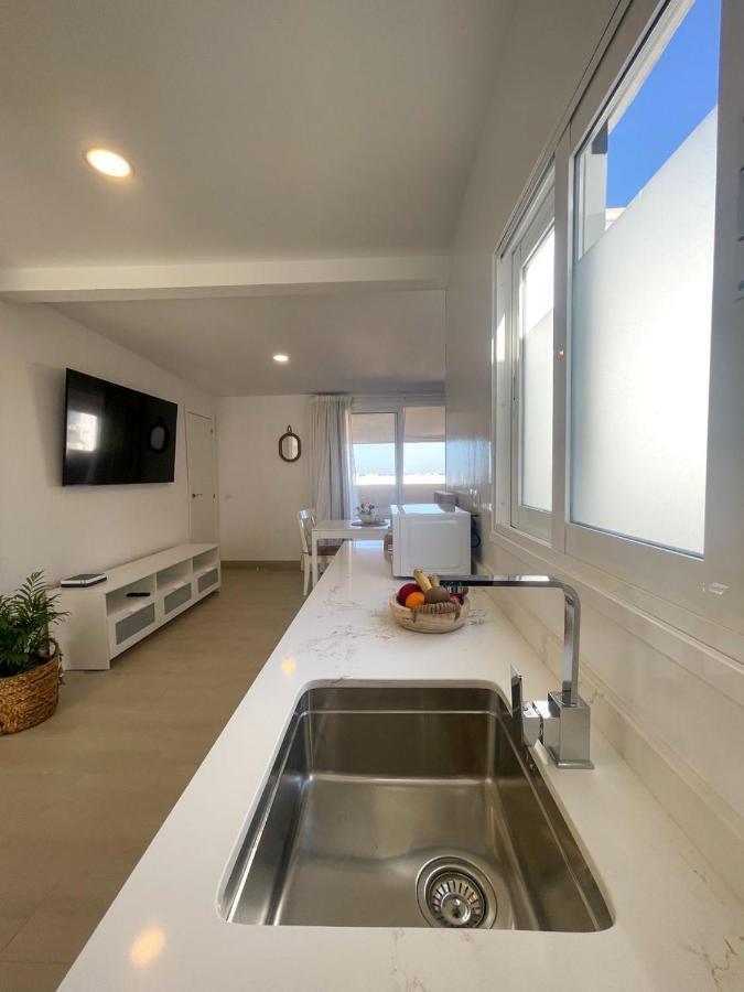Precioso ático con vistas al mar Apartamento Corralejo Exterior foto